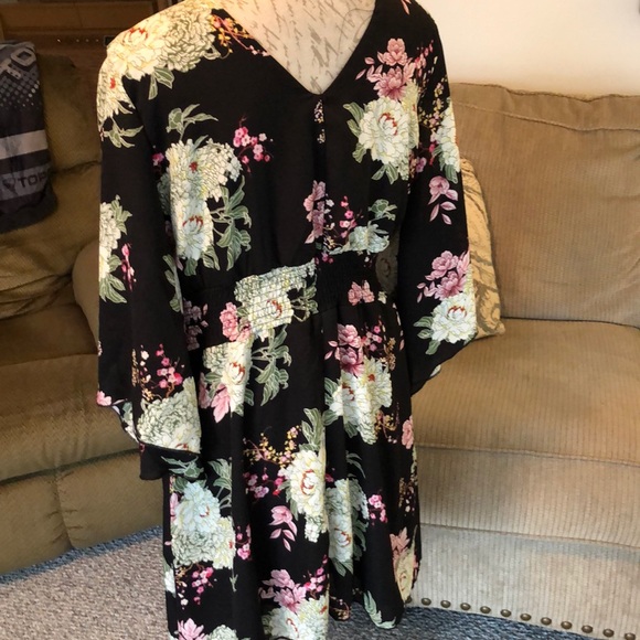 😊Maurices dress 👗 worn once - Picture 4 of 8